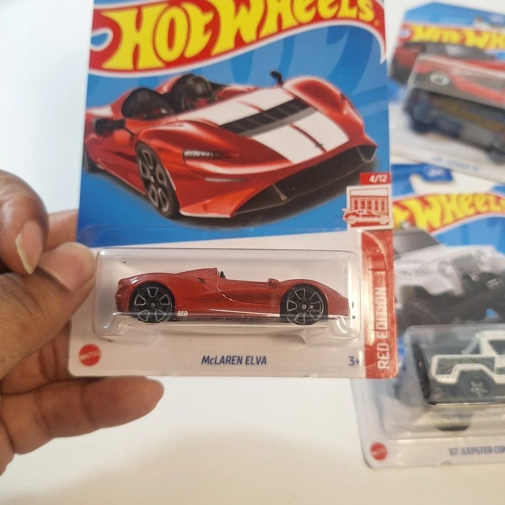 Hot Wheels Target Red Edition 6 Cars Cadillac/ Audi/ Hummer/‎ McLaren/ Charger